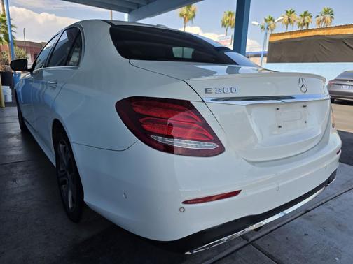 White 2017 Mercedes-Benz E-Class E 300 Luxury RWD Sedan