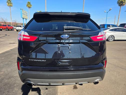 2021 Ford Edge Titanium