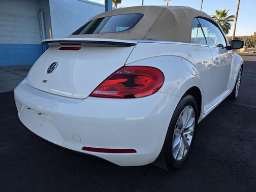 2013 Volkswagen Beetle 2.0L TDI