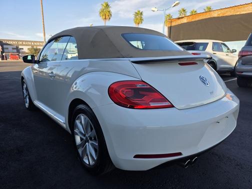 2013 Volkswagen Beetle 2.0L TDI