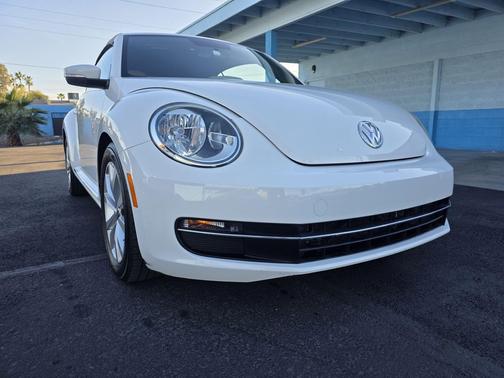 2013 Volkswagen Beetle 2.0L TDI