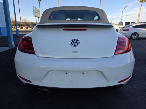 2013 Volkswagen Beetle 2.0L TDI