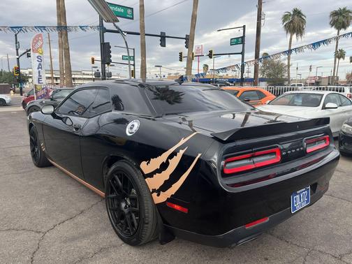 2015 Dodge Challenger R/T Plus