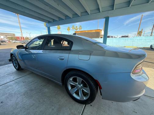 Gray 2016 Dodge Charger SXT