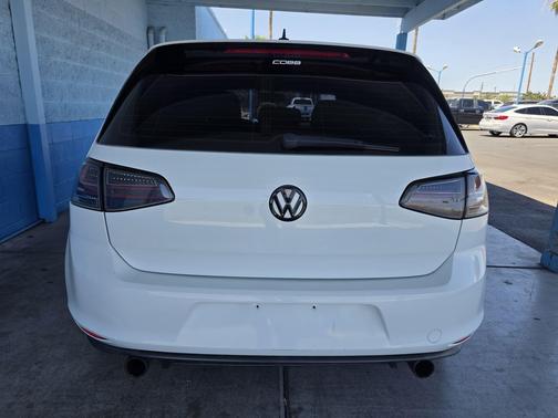 Pure White 2016 Volkswagen Golf GTI 2.0T S 4-Door