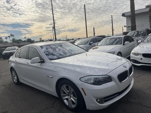 2013 BMW 528 4dr Sdn 528i RWD