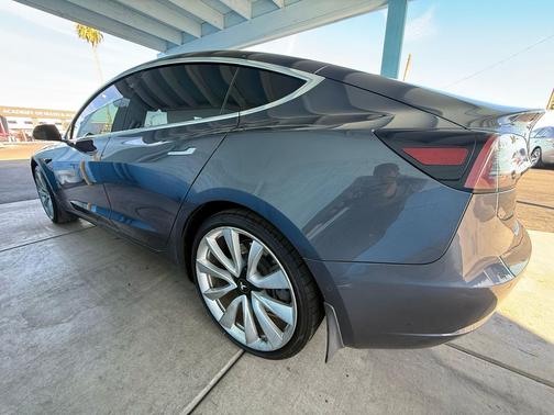 2020 Tesla Model 3 Standard Range Plus