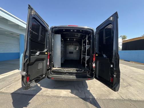 2015 Ford Transit-250 Base