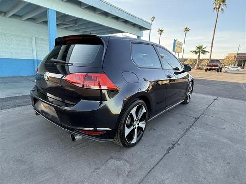 2015 Volkswagen Golf GTI 2.0T S 4-Door
