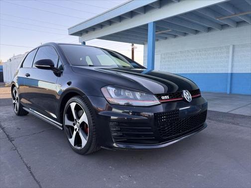 2015 Volkswagen Golf GTI 2.0T S 4-Door