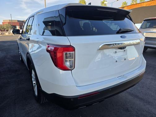 2021 Ford Explorer Base RWD