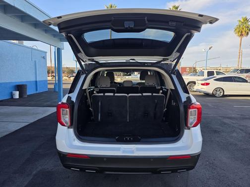 2021 Ford Explorer Base RWD