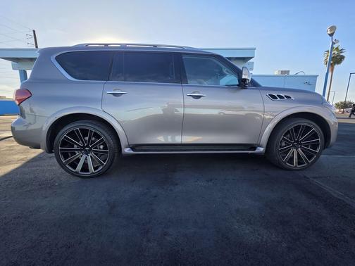 2014 INFINITI QX80 Base