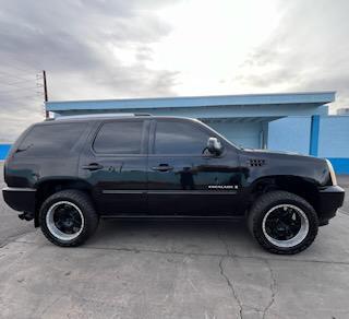 2008 Cadillac Escalade Base