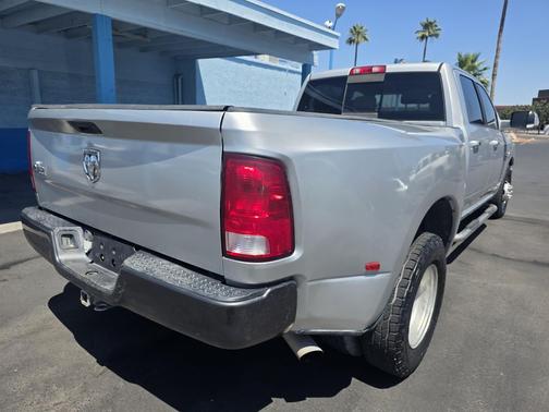 Bright Silver Metallic Clearcoat 2010 Dodge Ram 3500 SLT