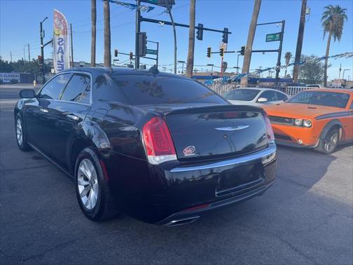 2015 Chrysler 300 Limited