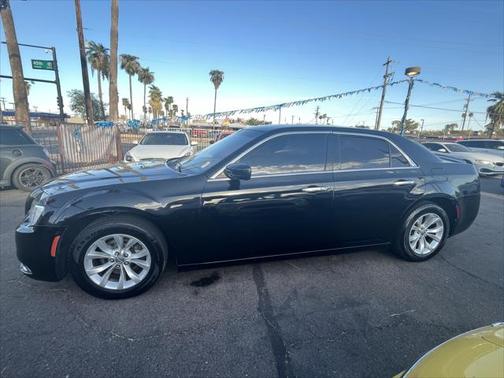 2015 Chrysler 300 Limited