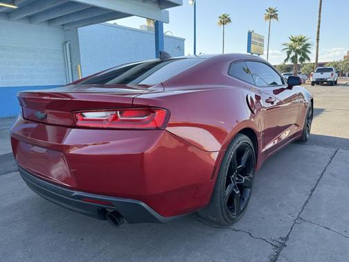 2017 Chevrolet Camaro 1LT