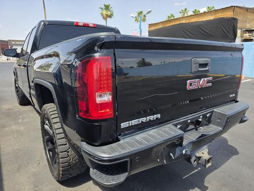 Onyx Black 2016 GMC Sierra 1500 SLE