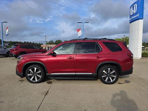 2023 Honda Pilot AWD Elite