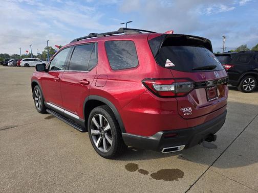 2023 Honda Pilot AWD Elite