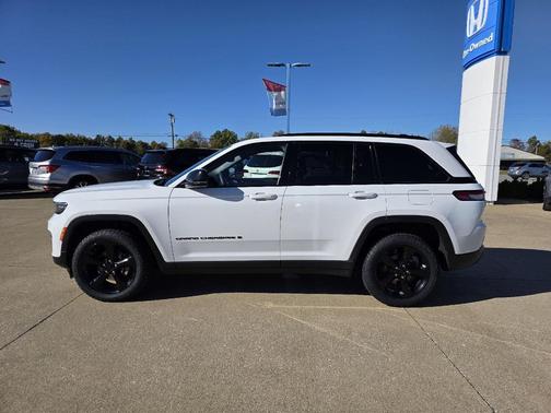 2023 Jeep Grand Cherokee Altitude