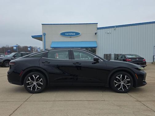 2024 Toyota Crown XLE