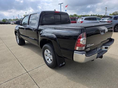 2014 Toyota Tacoma Base