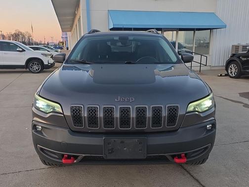 2019 Jeep Cherokee Trailhawk