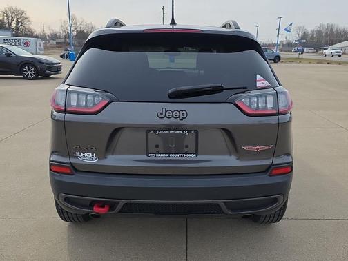 2019 Jeep Cherokee Trailhawk