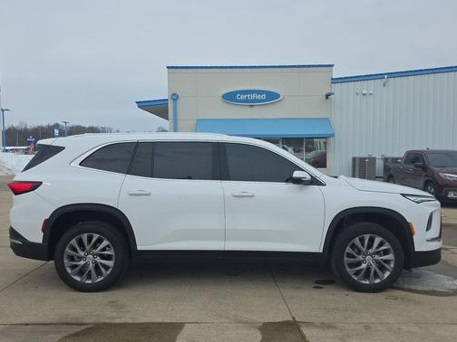 2025 Buick Enclave Preferred FWD