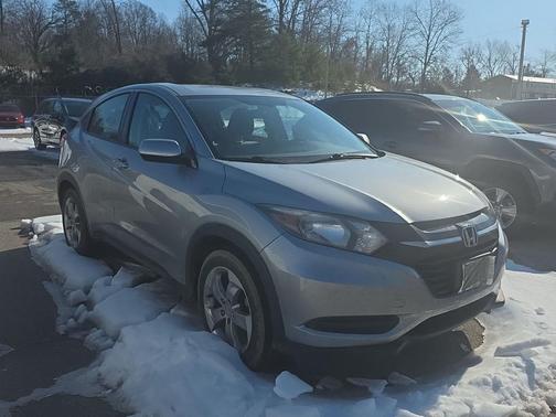 2017 Honda HR-V LX