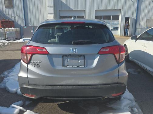 2017 Honda HR-V LX