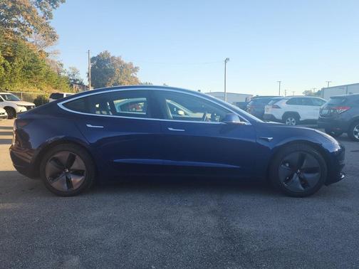 2019 Tesla Model 3 Performance
