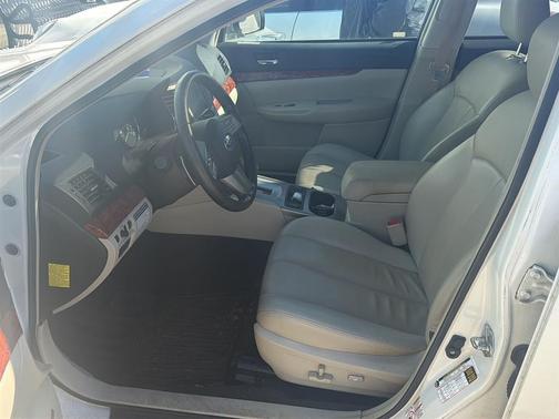 2011 Subaru Outback 3.6 R Limited