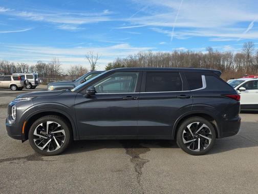 2024 Mitsubishi Outlander SE 2.5 2WD