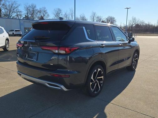 2024 Mitsubishi Outlander SE 2.5 2WD