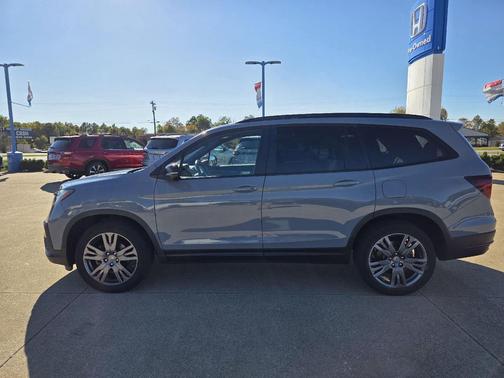 2022 Honda Pilot AWD Sport