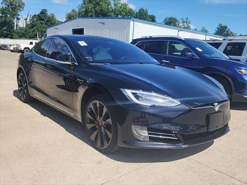 2020 Tesla Model S Performance