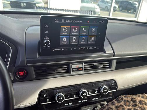 2023 Honda Pilot Touring 8-Passenger