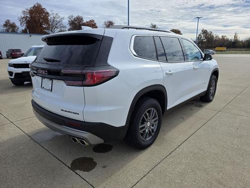 2025 GMC Acadia FWD Elevation