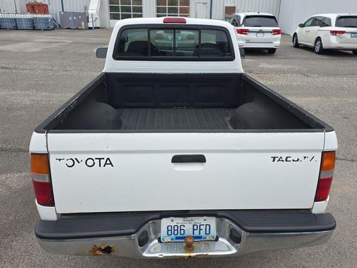 1999 Toyota Tacoma Base