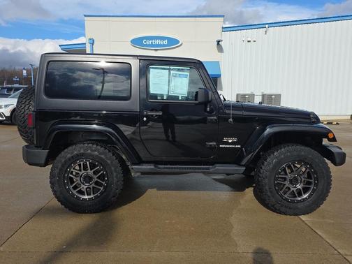 2016 Jeep Wrangler Sahara