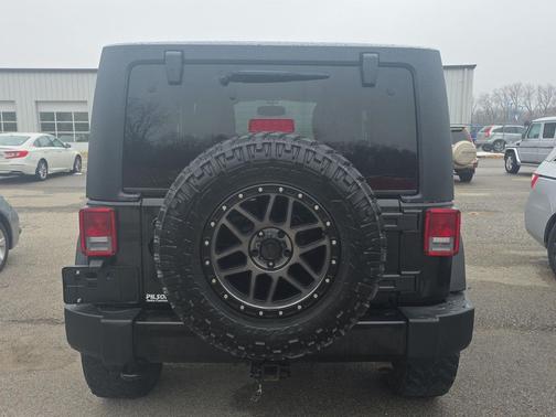 2016 Jeep Wrangler Sahara