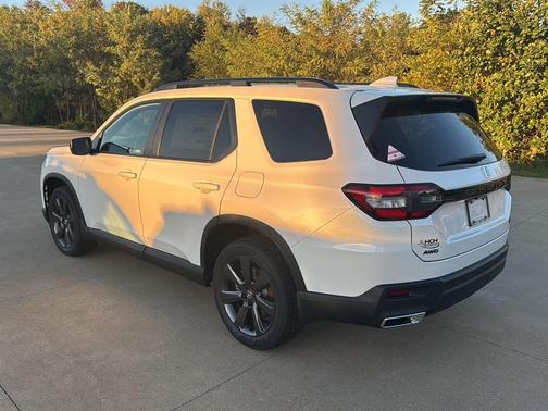 2025 Honda Pilot Sport