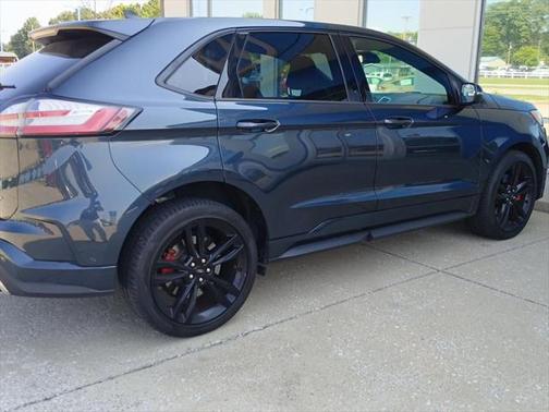 2024 Ford Edge ST