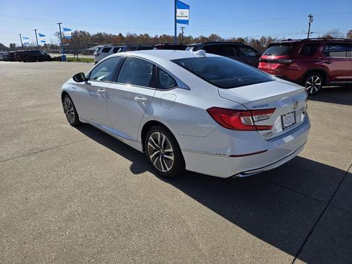2021 Honda Accord Hybrid EX