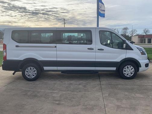2023 Ford Transit-350 XLT