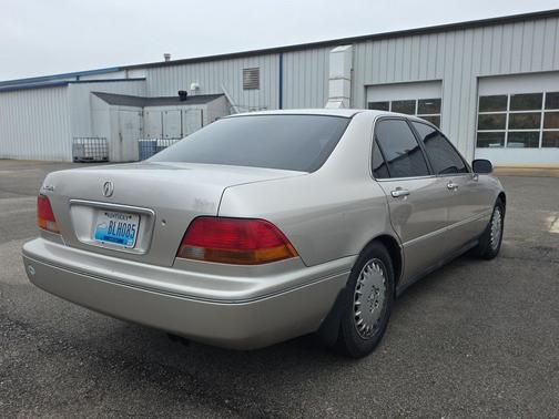 1997 Acura RL 3.5