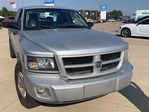 2011 Dodge Dakota Big Horn/Lone Star